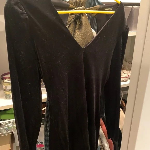 Express Velvet Bow Back Mini Dress - Picture 3 of 4